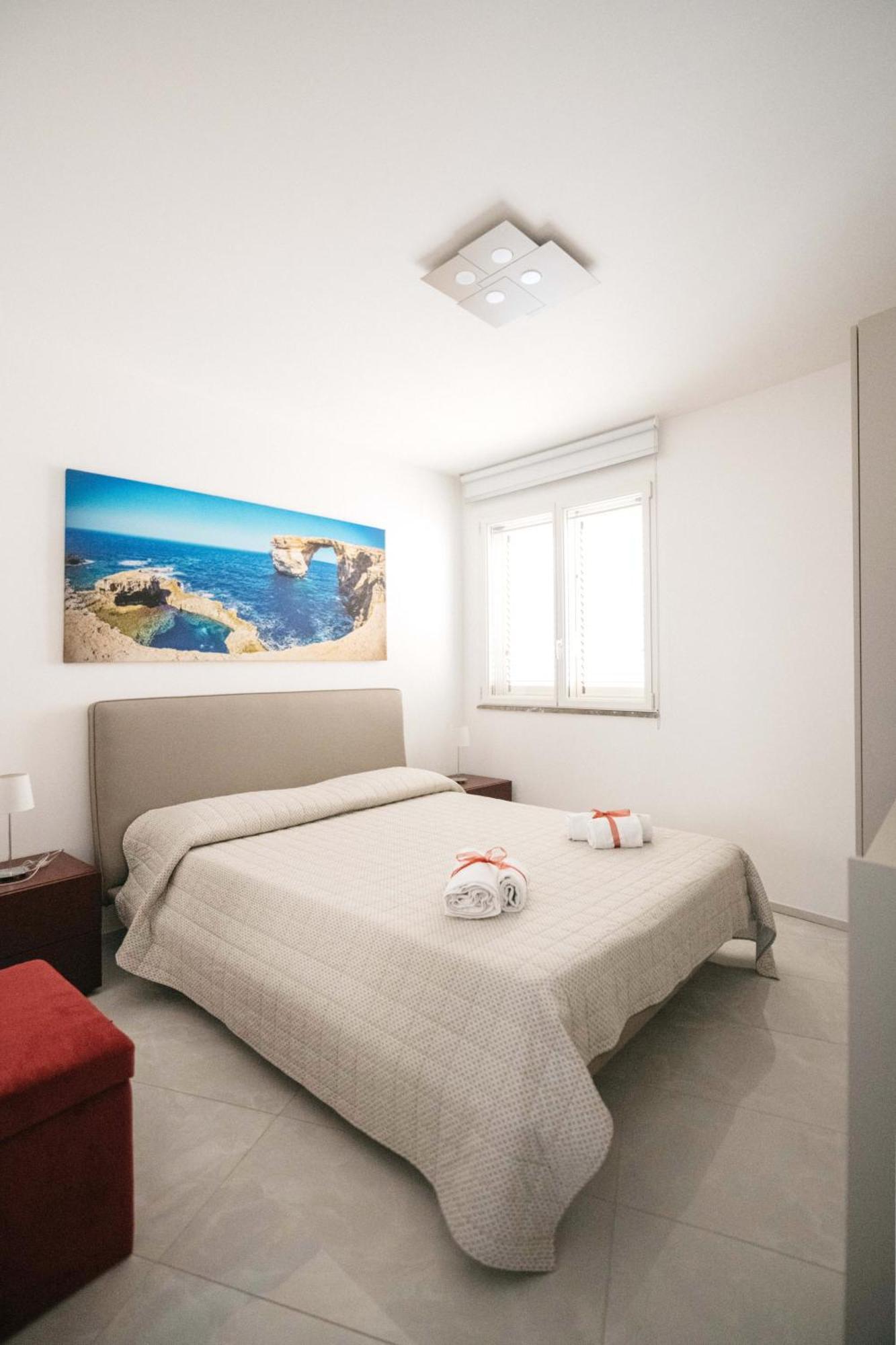 Minerva Luxury Apartment & Tulipan Apartment By Taormina Holidays Luaran gambar