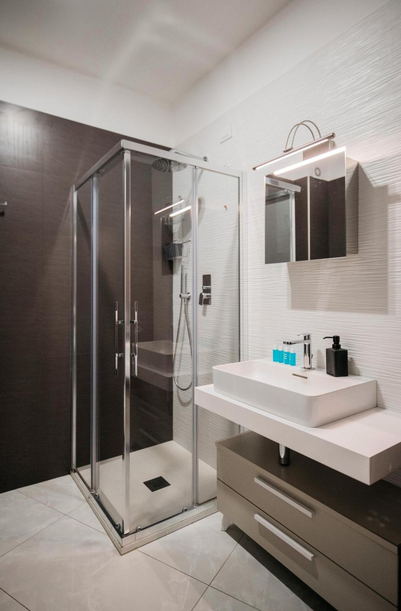 Minerva Luxury Apartment & Tulipan Apartment By Taormina Holidays Luaran gambar