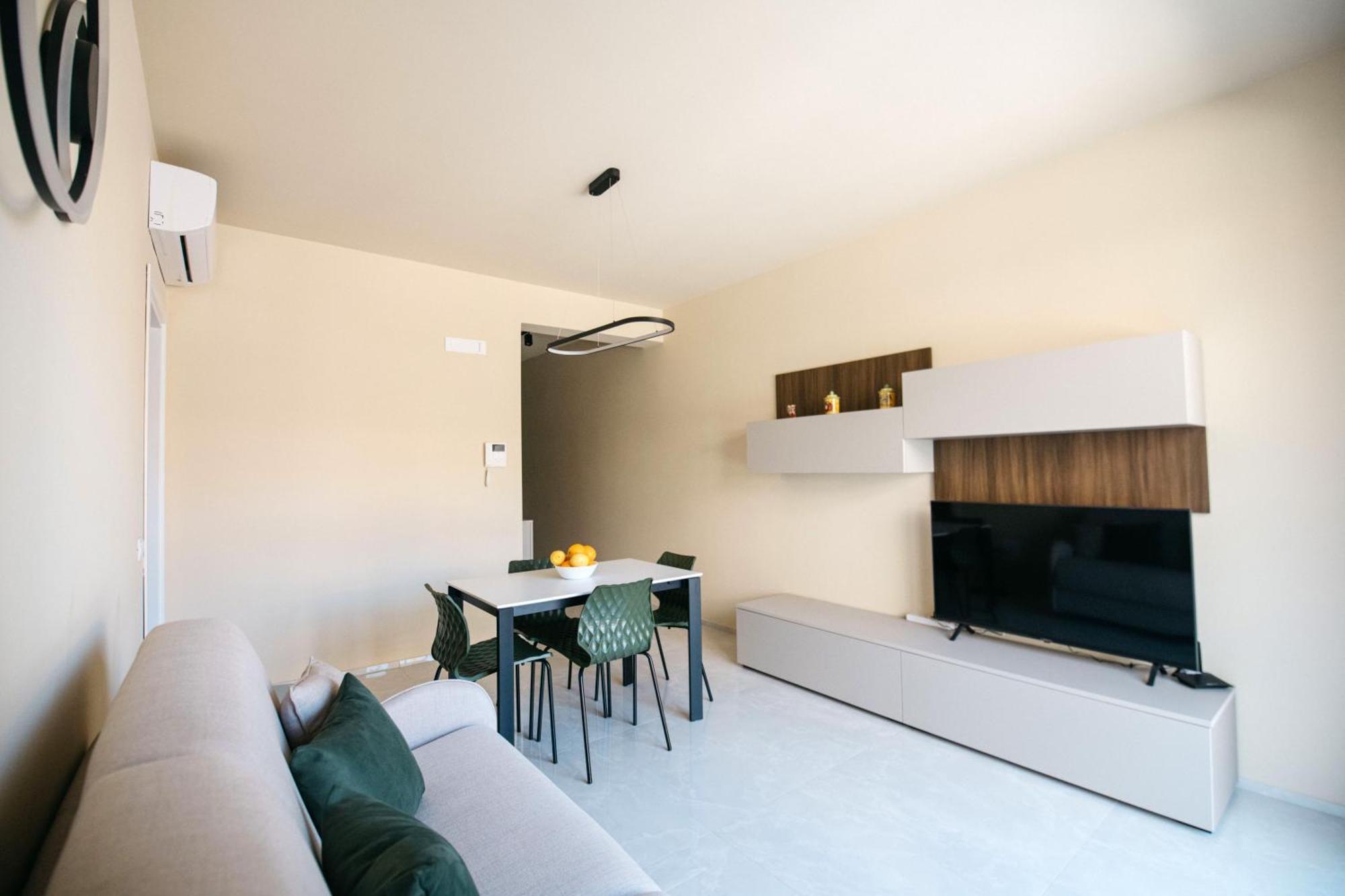 Minerva Luxury Apartment & Tulipan Apartment By Taormina Holidays Luaran gambar