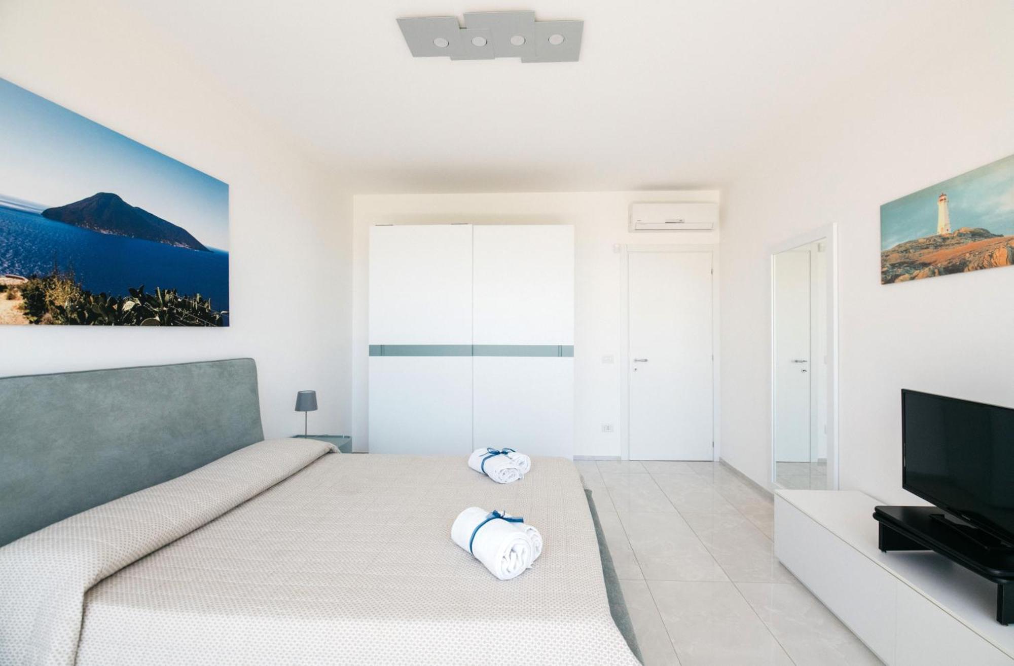 Minerva Luxury Apartment & Tulipan Apartment By Taormina Holidays Luaran gambar